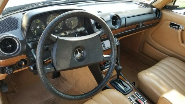 1981 Mercedes-Benz 300-Series 300D, DIESEL - photo 13