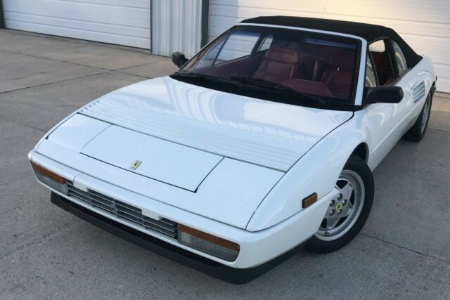 300 HORSEPOWER MONDIAL T CONVERTIBLE WITH MANUAL GEAR BOX AND FRESH SERVICE 1990 Ferrari Mondial T CONVERTIBLE
