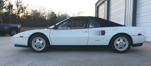 1990 Ferrari Mondial T CONVERTIBLE - photo 2
