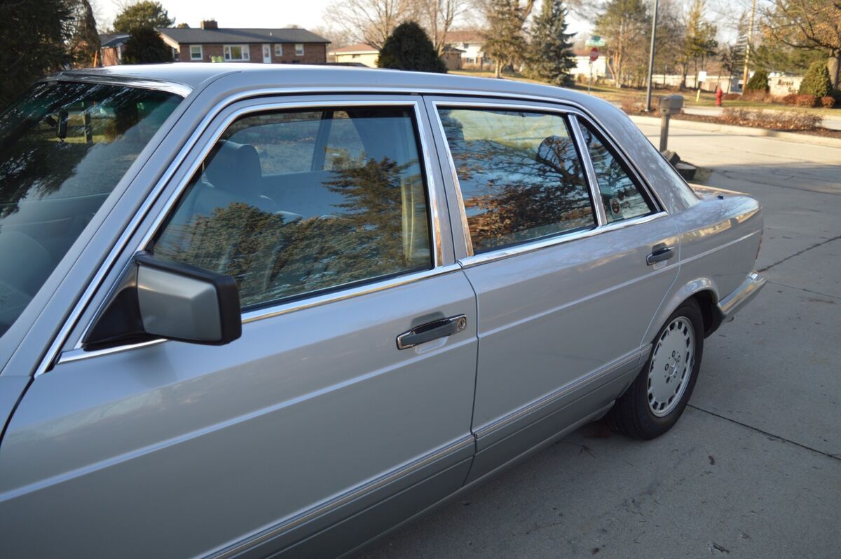 1988 Mercedes-Benz 300-Series - photo 9