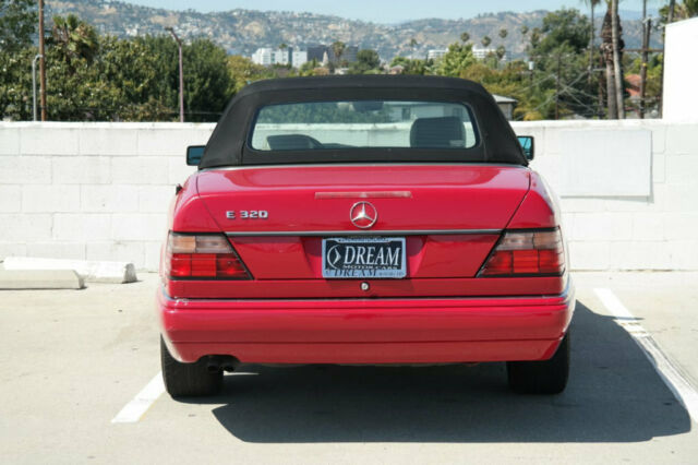 1994 Mercedes-Benz 300-Series E320 - photo 6