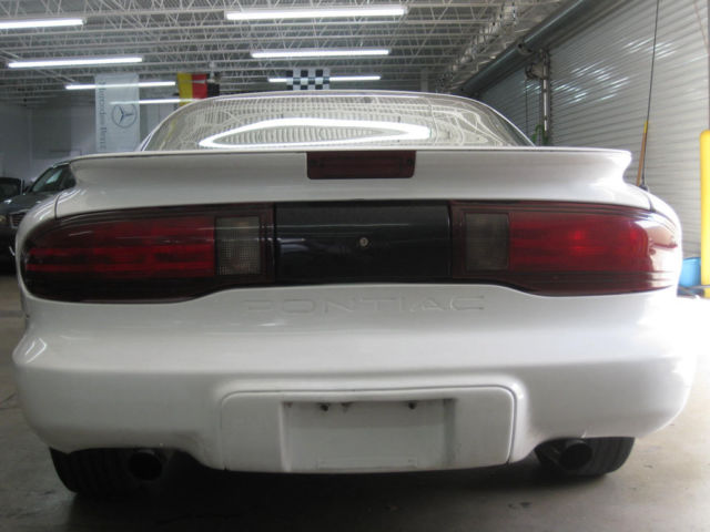 1994 Pontiac Firebird 2dr Firebird Coupe - photo 9