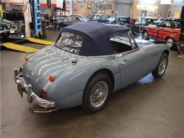 1967 Austin Healey 3000 -- - photo 9