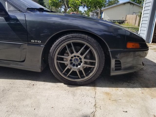 1992 Mitsubishi 3000GT VR4 - photo 2