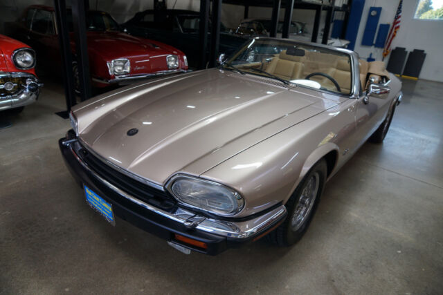 30064 Miles V12 5.3L AutomaticConvertible 1992 Jaguar XJS 5.3L V12 Convertible with 30K original miles XJS
