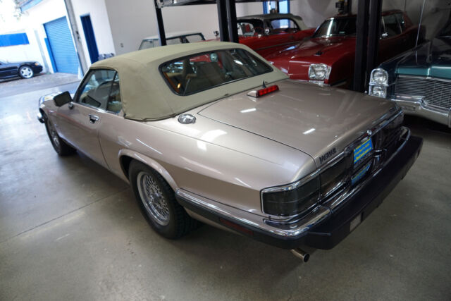 1992 Jaguar XJS 5.3L V12 Convertible with 30K original miles XJS - photo 11
