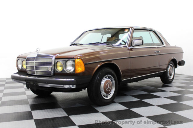 300CD DIESEL COUPE power sunroof RECENT ENGINE AND TRANSMISSION a/c updated 1978 Mercedes-Benz 300-Series
