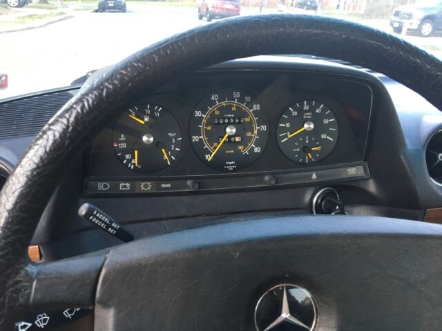 1982 Mercedes-Benz 300-Series 300D SUPER CLEAN ORIGINAL SURVIVOR ONE OWNER - photo 13