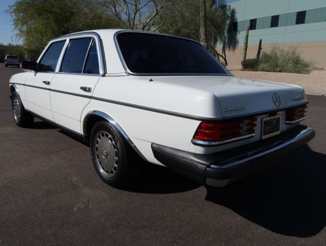 1985 Mercedes-Benz 300-Series 300D Turbo Diesel - photo 4