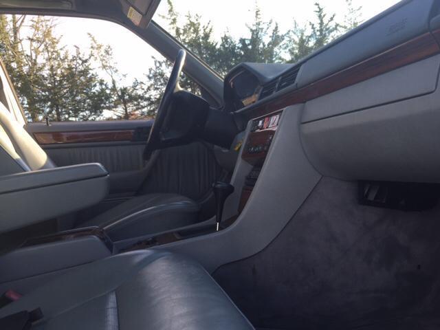 1993 Mercedes-Benz E-Class - photo 11