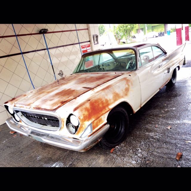 1961 Chrysler 300 Series - photo 2
