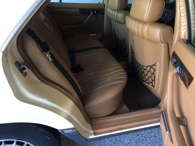 1981 Mercedes-Benz 300-Series - photo 9