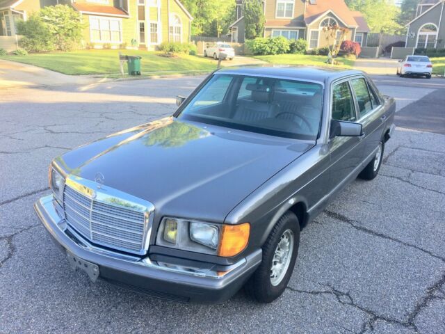1985 Mercedes-Benz 300-Series 300SD LOW ORIGINAL MILES CLEAN GARAGED - photo 2