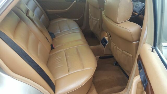 1990 Mercedes-Benz 300-Series SE W126 - photo 10