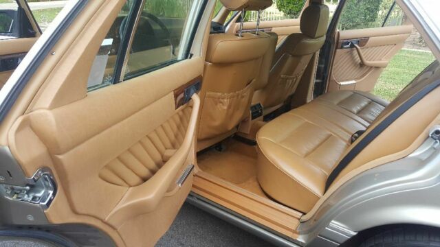 1990 Mercedes-Benz 300-Series SE W126 - photo 9