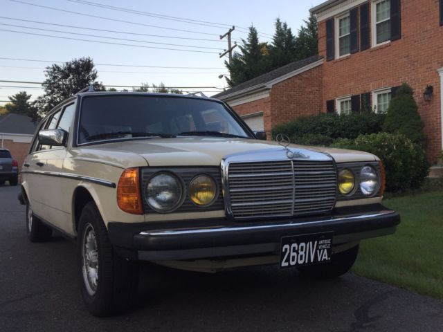 1984 Mercedes-Benz 300-Series - photo 2