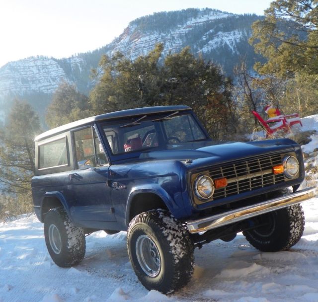 302 V8 1966 Ford Bronco