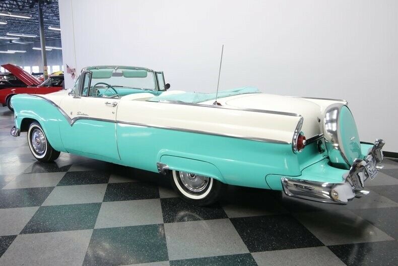 1955 Ford Fairlane Sunliner - photo 9