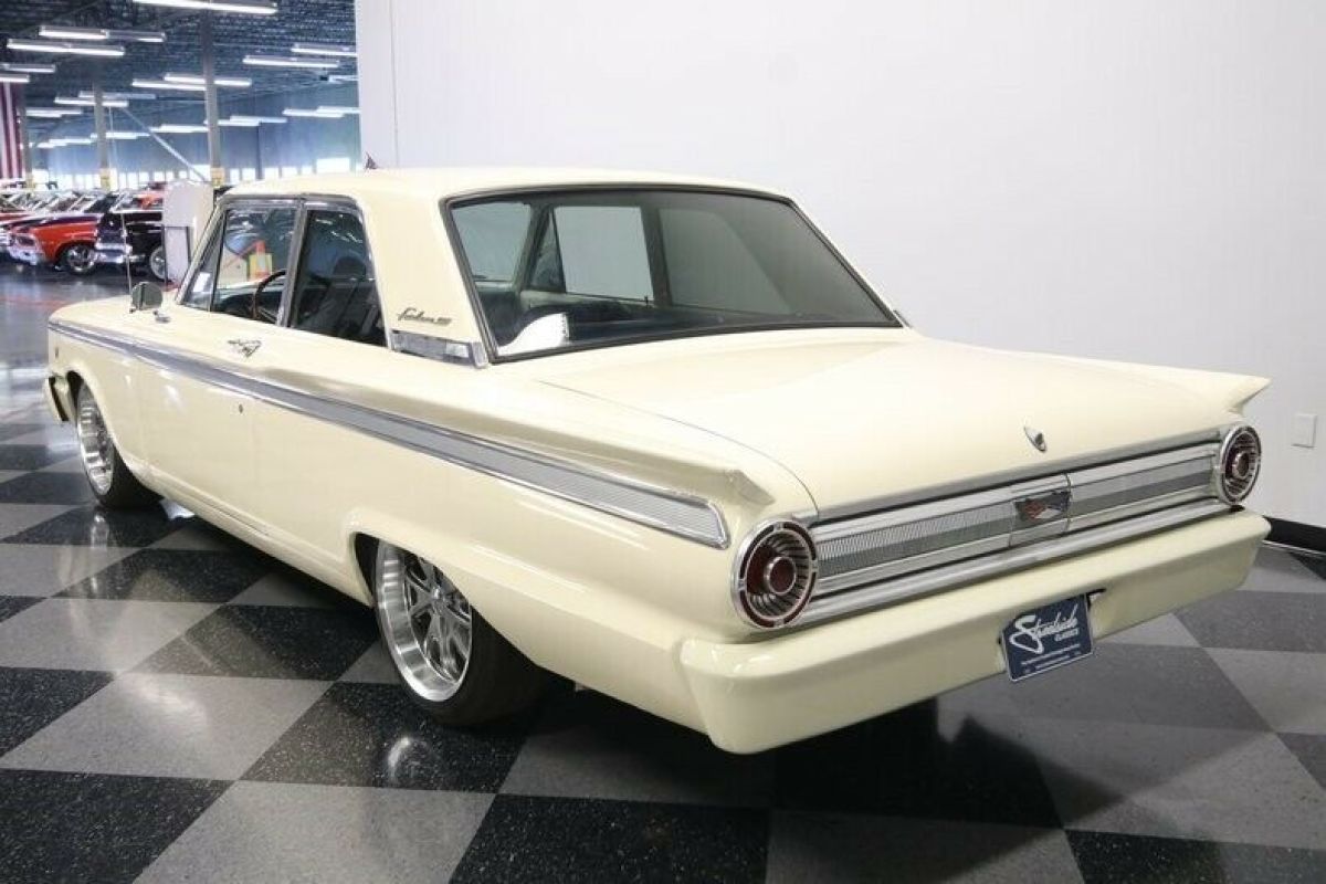 1963 Ford Fairlane 500 Restomod - photo 10