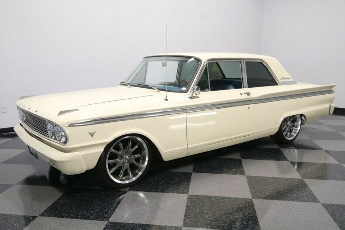 1963 Ford Fairlane 500 Restomod - photo 7