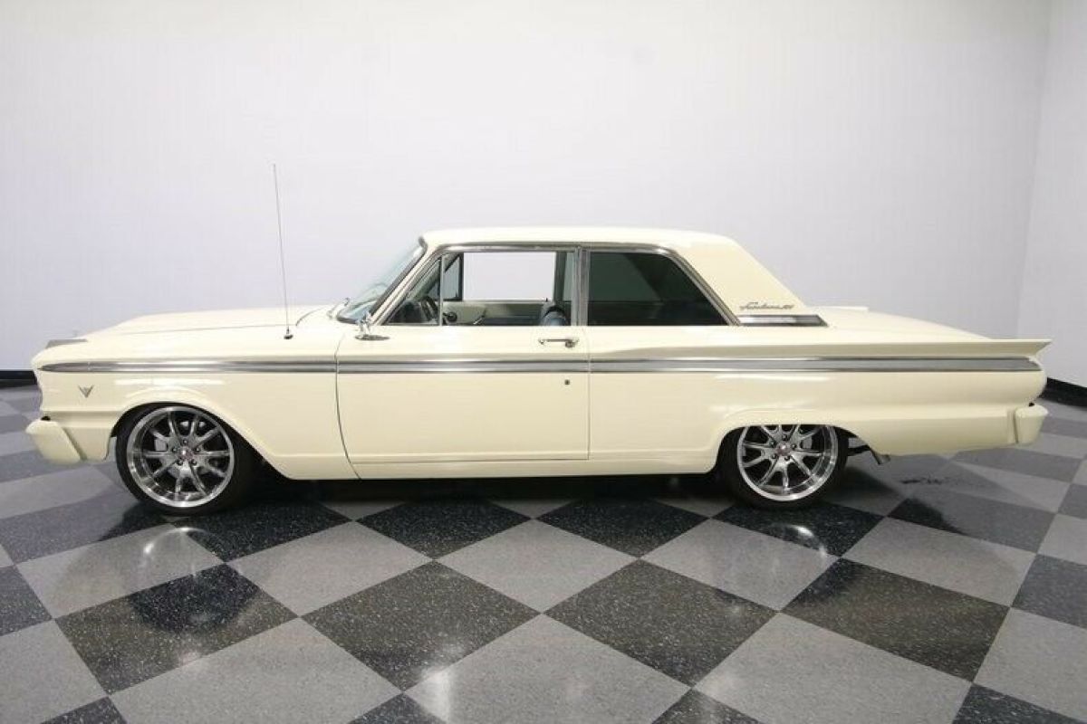 1963 Ford Fairlane 500 Restomod - photo 8