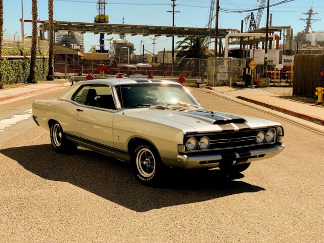 302 V8 Performance Motor, California Clean Title, 29K miles, New Seats. 1969 Ford Fairlane 500 Hardtop Coupe