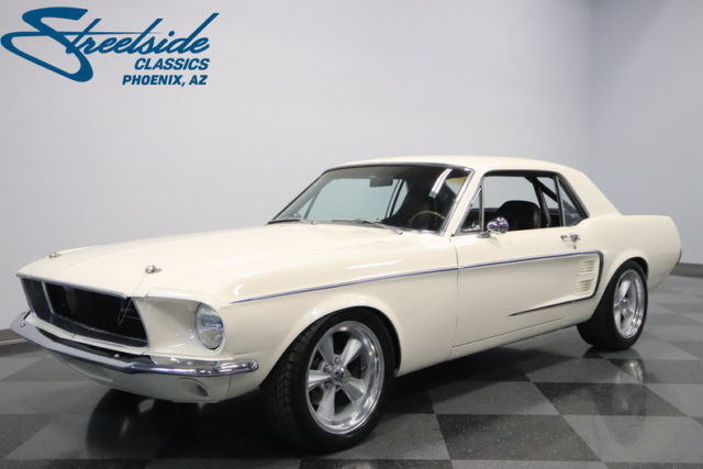 302 V8, T5 5-SPEED, PS, DISC BRAKES, A/C, RECENT REBUILD, PONY W/ A MODERN TOUCH 1967 Ford Mustang