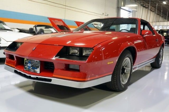 1982 Chevrolet Camaro - photo 2