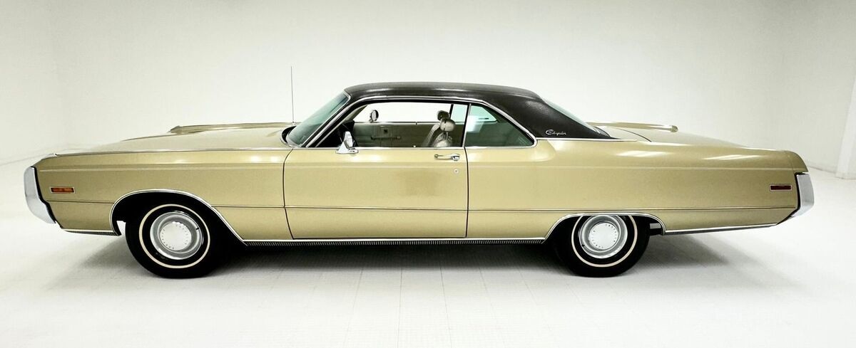 1970 Chrysler 300 Series Hardtop - photo 2