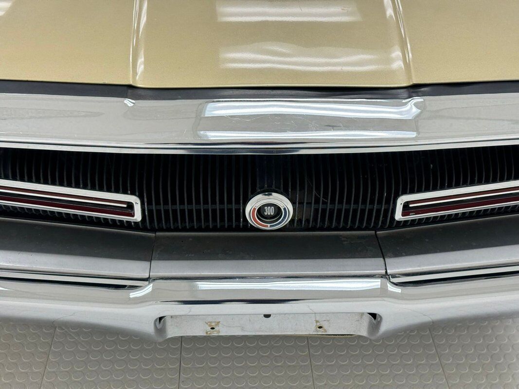 1970 Chrysler 300 Series Hardtop - photo 9
