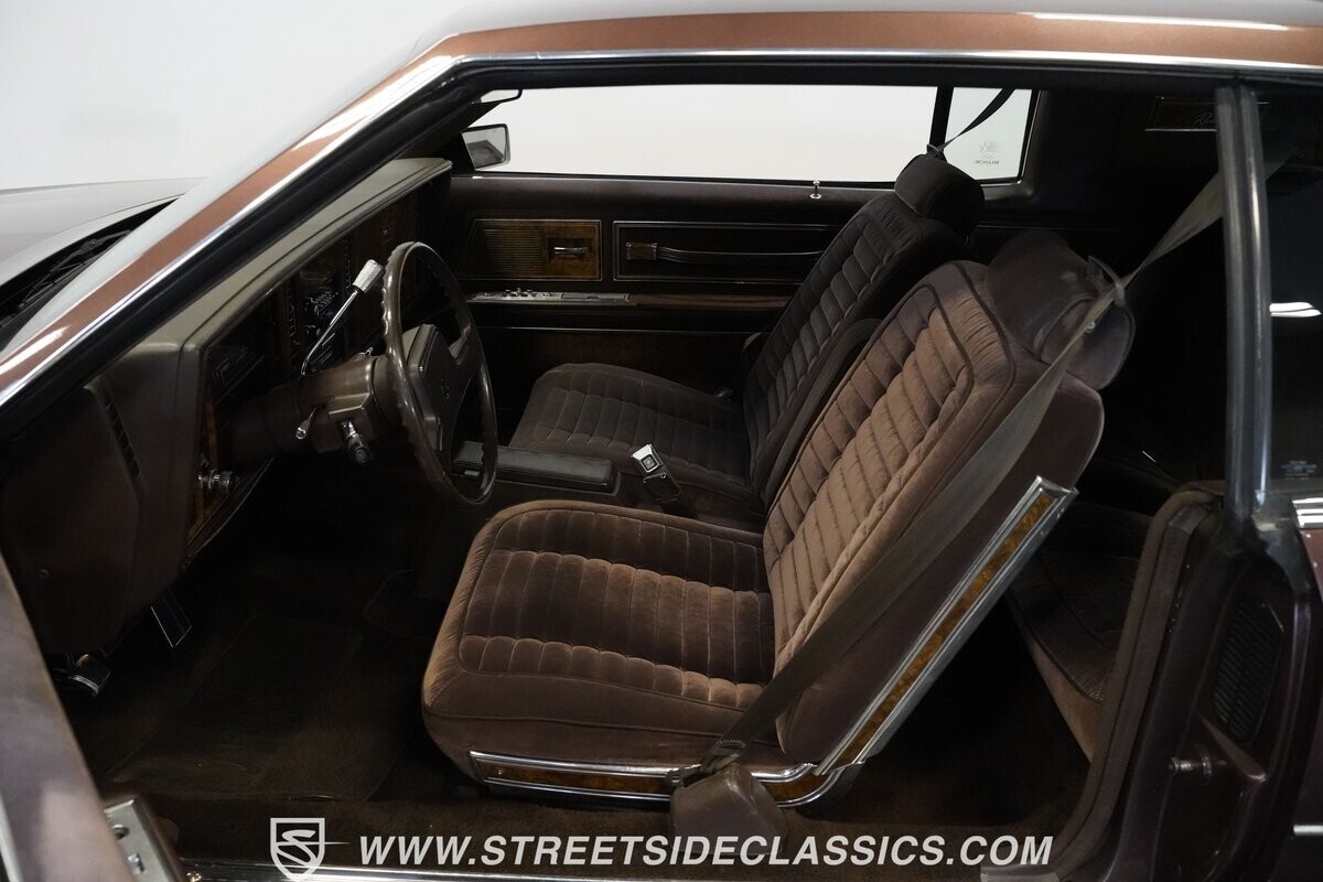 1983 Buick Riviera - photo 4