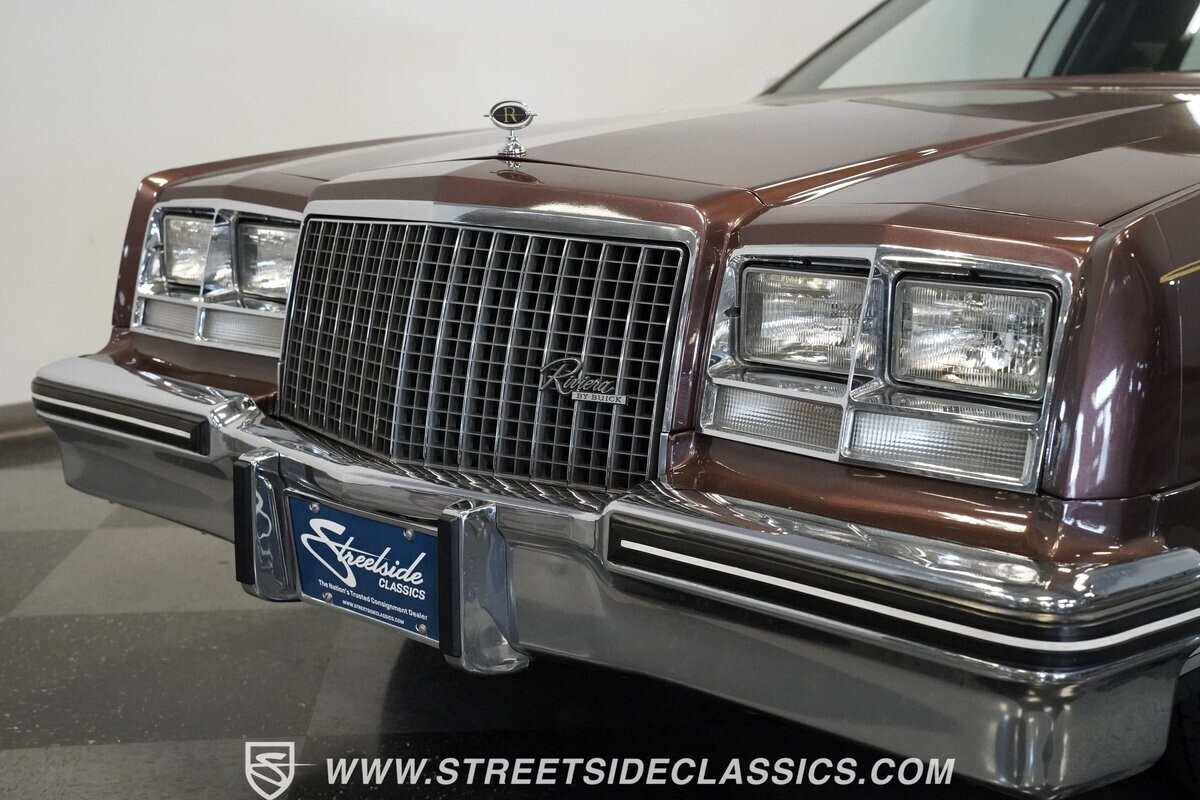 1983 Buick Riviera - photo 9