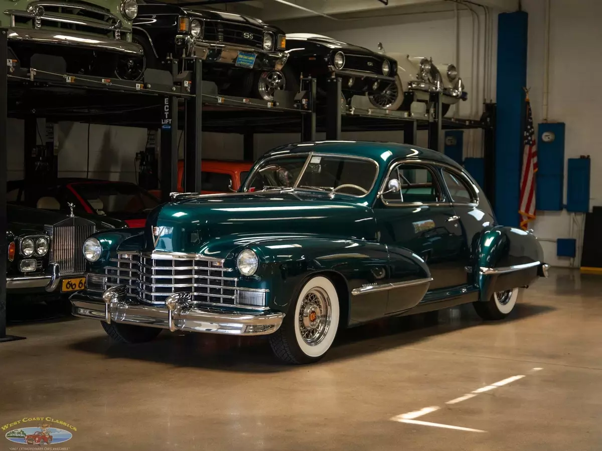 1946 Cadillac Series 61 Custom LS V8 2 Door Club Coupe
