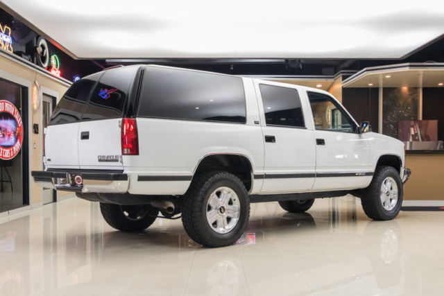 1994 Chevrolet Suburban 4X4 - photo 11
