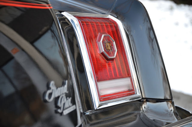 1977 Pontiac Grand Prix Base model - photo 12