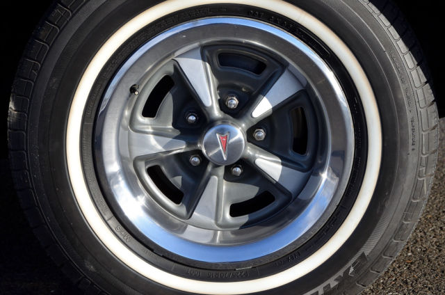 1977 Pontiac Grand Prix Base model - photo 7