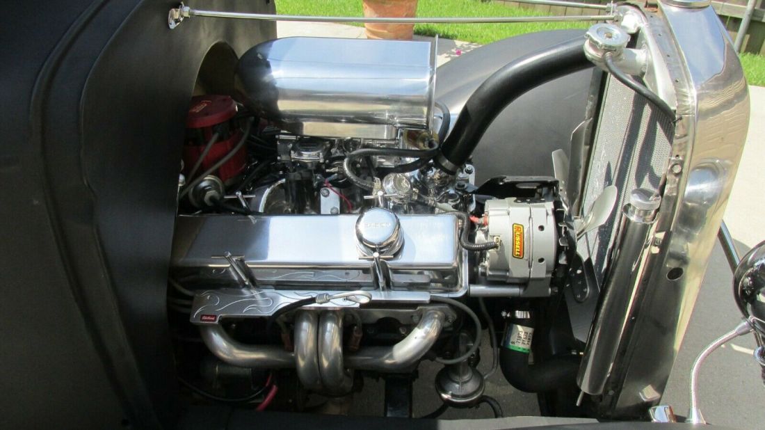 1931 Ford Model A - photo 7