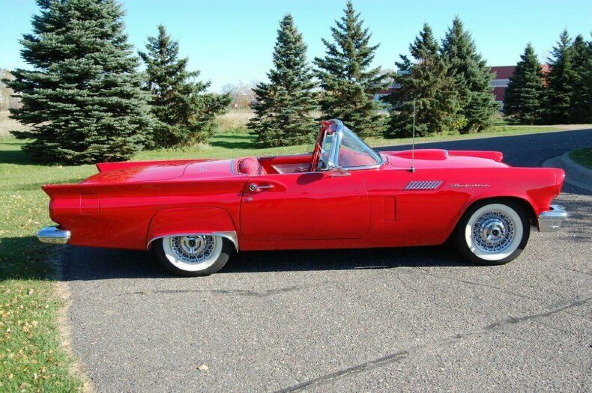 1957 Ford Thunderbird - photo 3