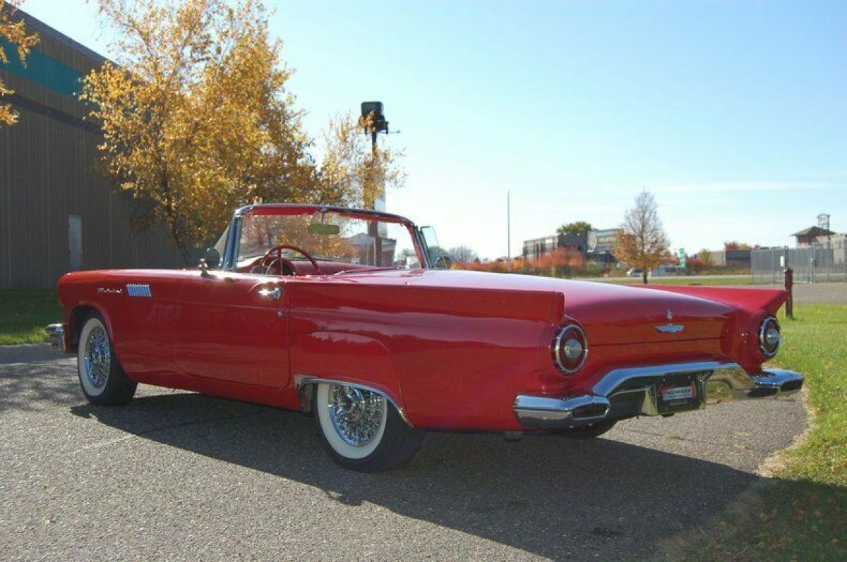 1957 Ford Thunderbird - photo 7