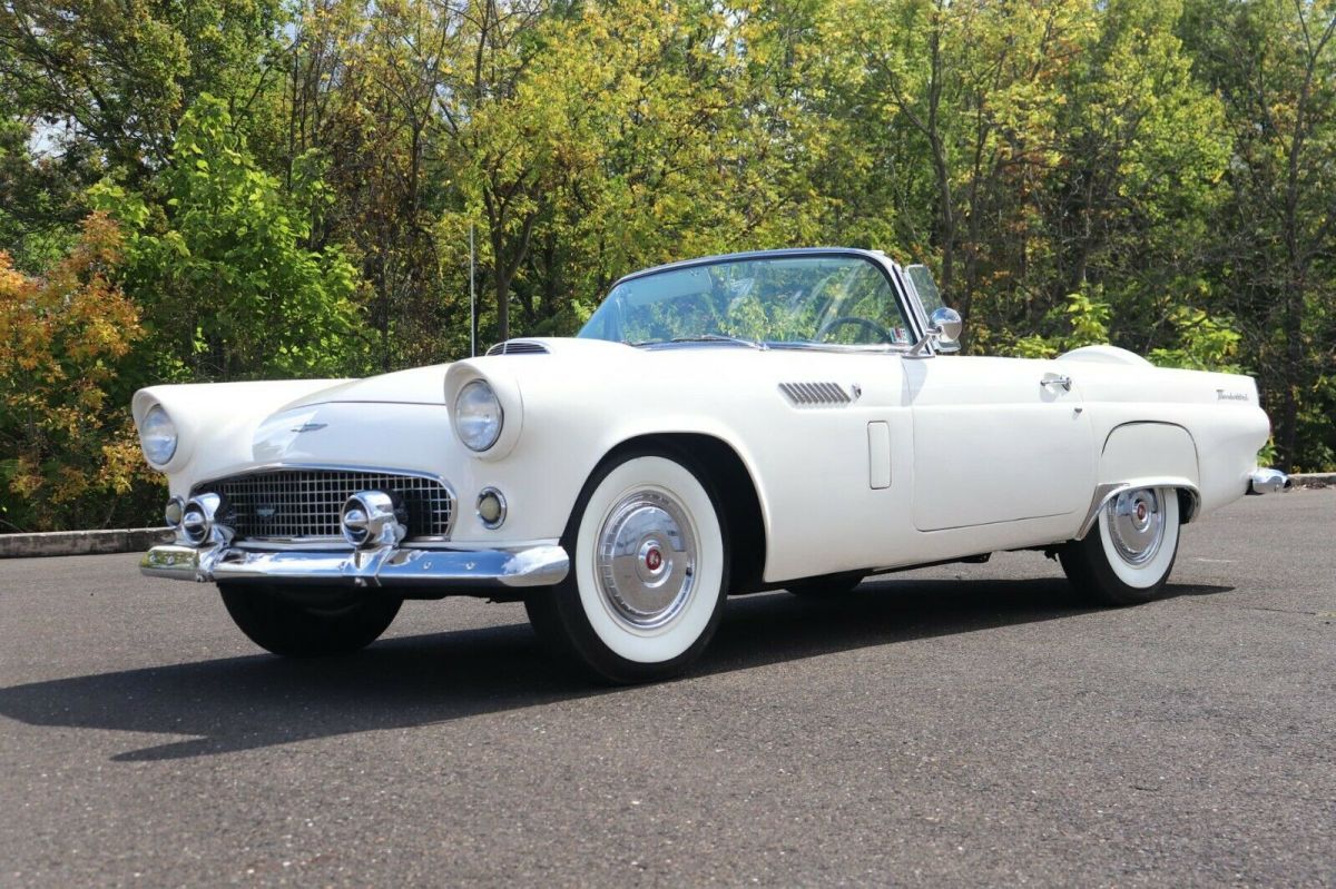 312 V8 3 spd manual trans white paint, white and black interior great driver 1956 Ford Thunderbird