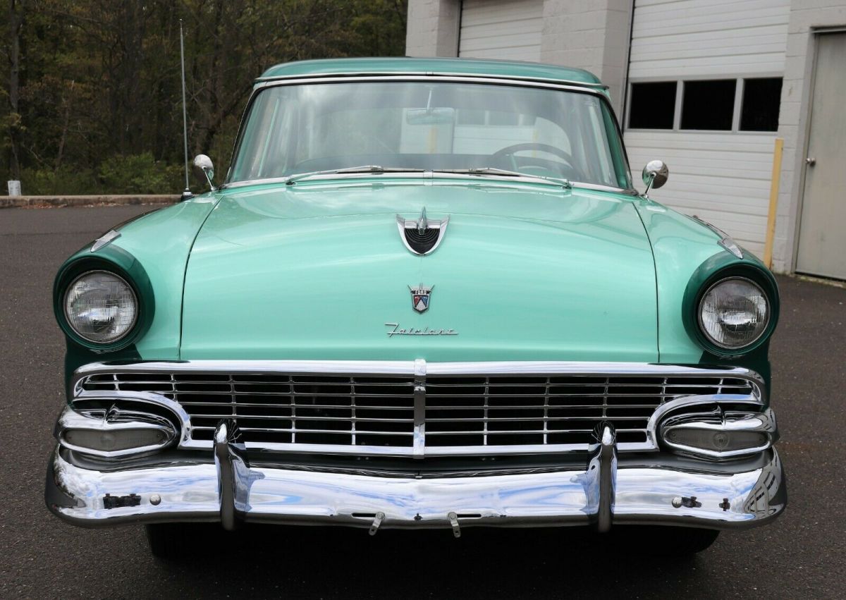 1956 Ford Fairlane - photo 13