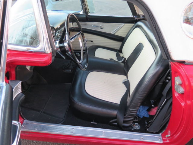1956 Ford Thunderbird - photo 2
