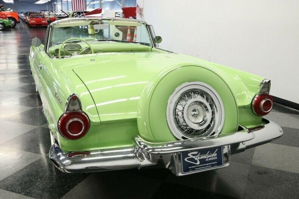 1956 Ford Thunderbird - photo 11