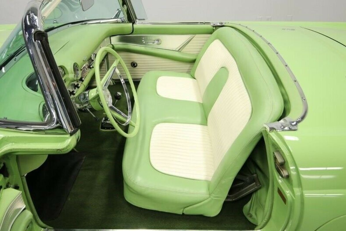 1956 Ford Thunderbird - photo 5