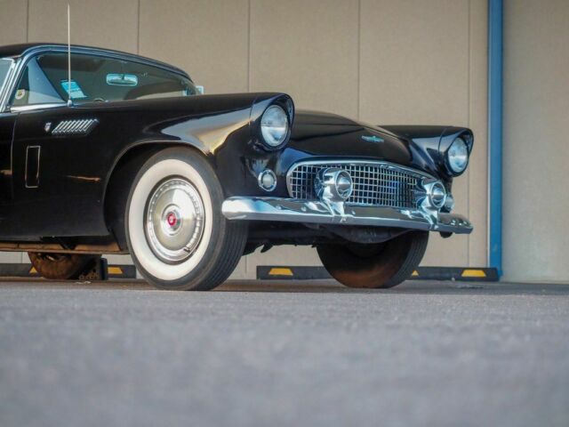 1956 Ford Thunderbird Fully Restored - photo 3