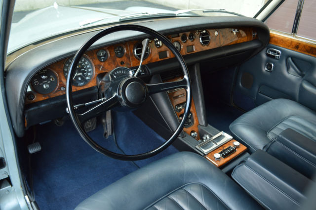 1973 Rolls-Royce Silver Shadow - 4 door sedan - photo 12