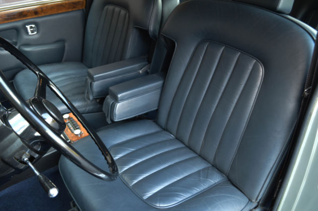 1973 Rolls-Royce Silver Shadow - 4 door sedan - photo 13