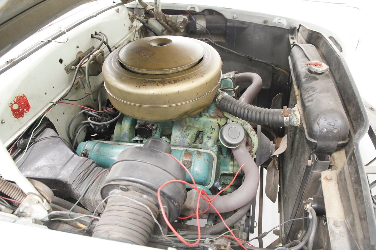 1954 Lincoln Cosmopolitan Sedan - photo 11