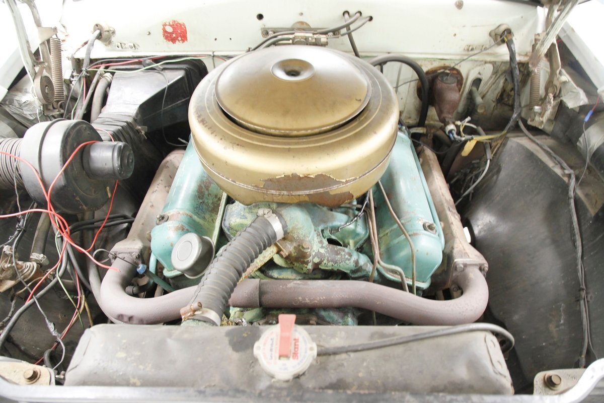 1954 Lincoln Cosmopolitan Sedan - photo 9