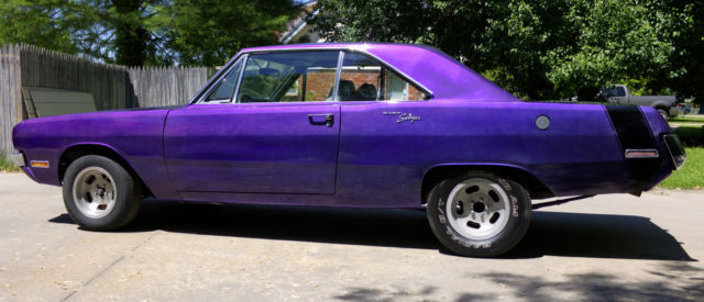 318 4bbl, 904 3sp Auto, New Paint, Great Project Car 1970 Dodge Dart Swinger - NO RESERVE